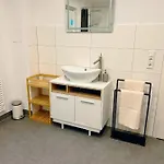 Casa Rossa Apt1 - Modern Living Near Frankfurt
