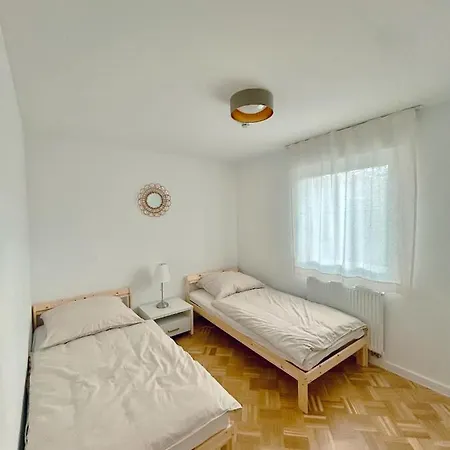 Casa Rossa Apt1 - Modern Living Near Frankfurt * バート・ホンブルク