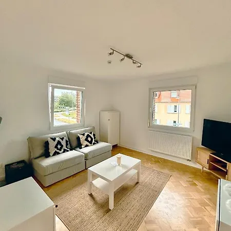 Casa Rossa Apt1 - Modern Living Near Frankfurt * باد هومبرغ فور دير هوه