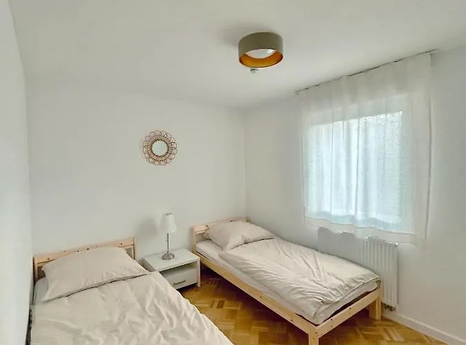 Casa Rossa Apt1 - Modern Living Near Frankfurt * Bad Homburg vor der Höhe