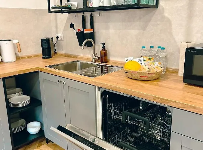 Casa Rossa Apt1 - Modern Living Near Frankfurt Appartamento Bad Homburg vor der Höhe