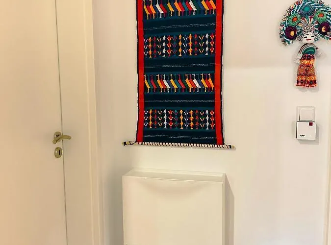 Appartamento Casa Rossa Apt1 - Modern Living Near Frankfurt Bad Homburg vor der Höhe